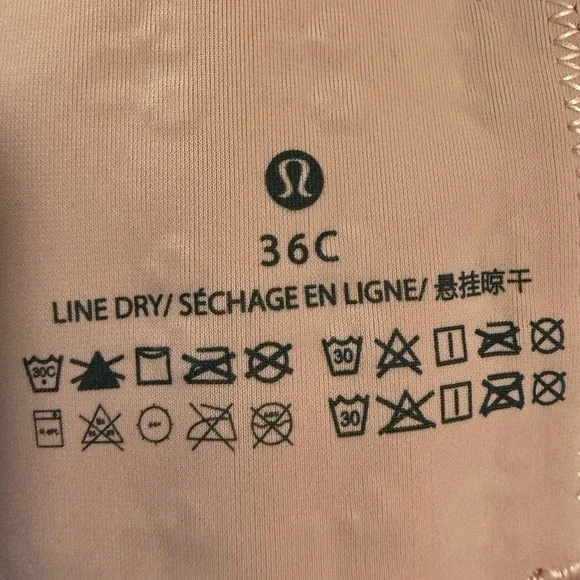 Energy Bra - Lululemon - Picture 6 of 6